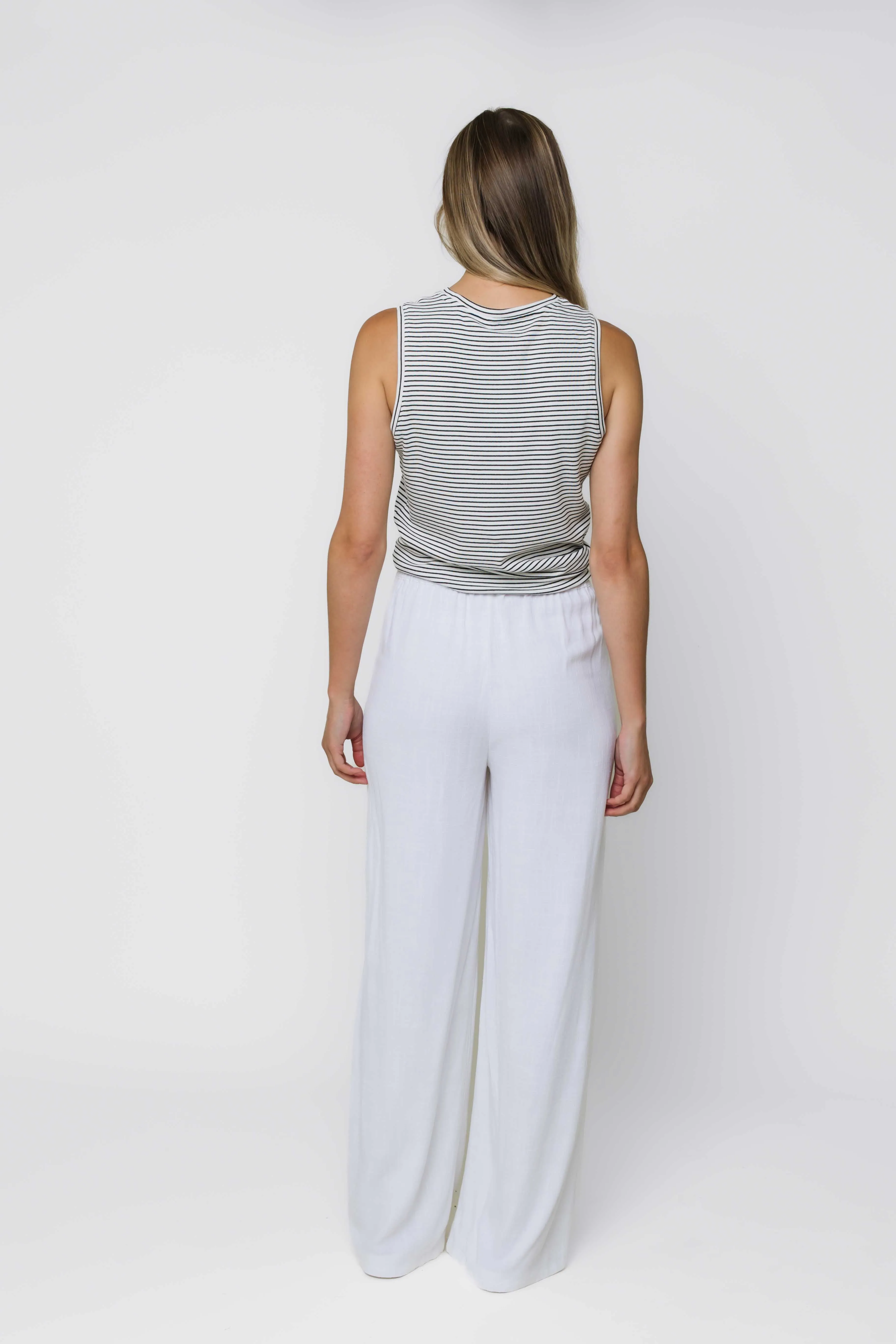 Elly-Wide Leg Pull On Pant