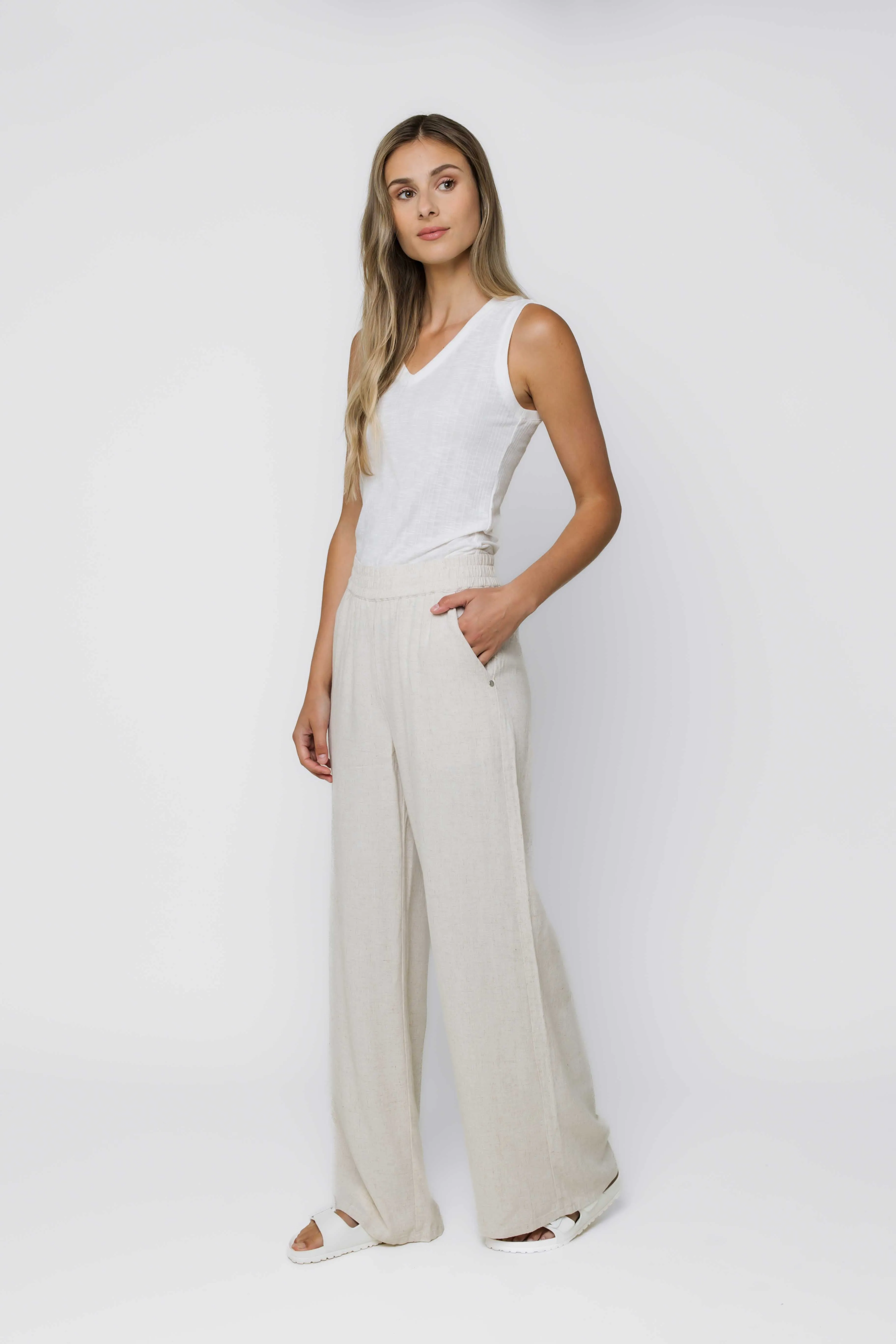 Elly-Wide Leg Pull On Pant