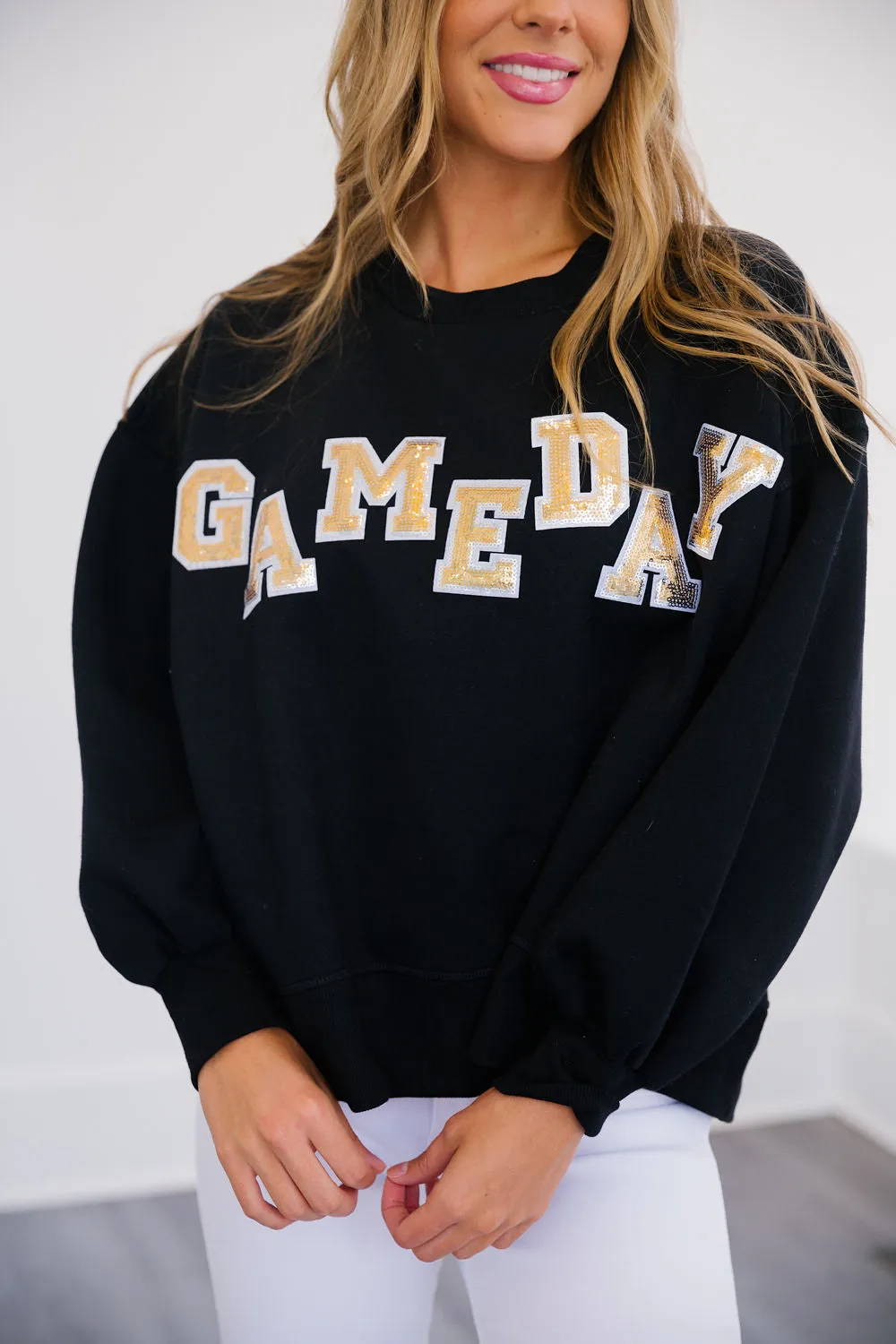 GAME DAY GOLD SPARKLE PULLOVER